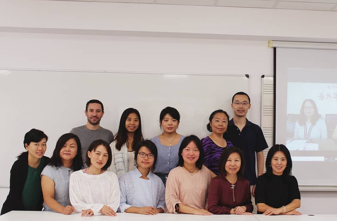 Classes de català i castellà per adults xinesos a Girona